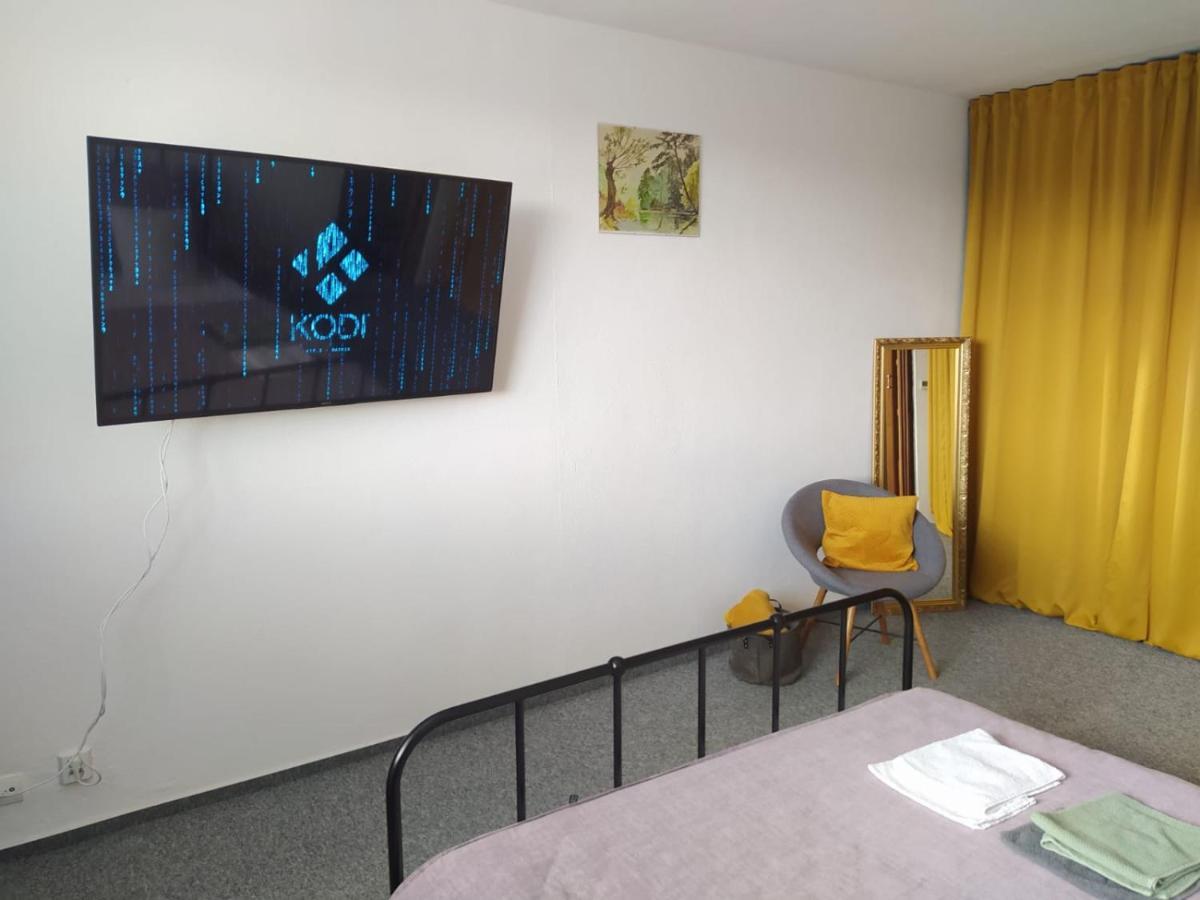 Byt Pro Dva Apartment Blansko Exterior foto